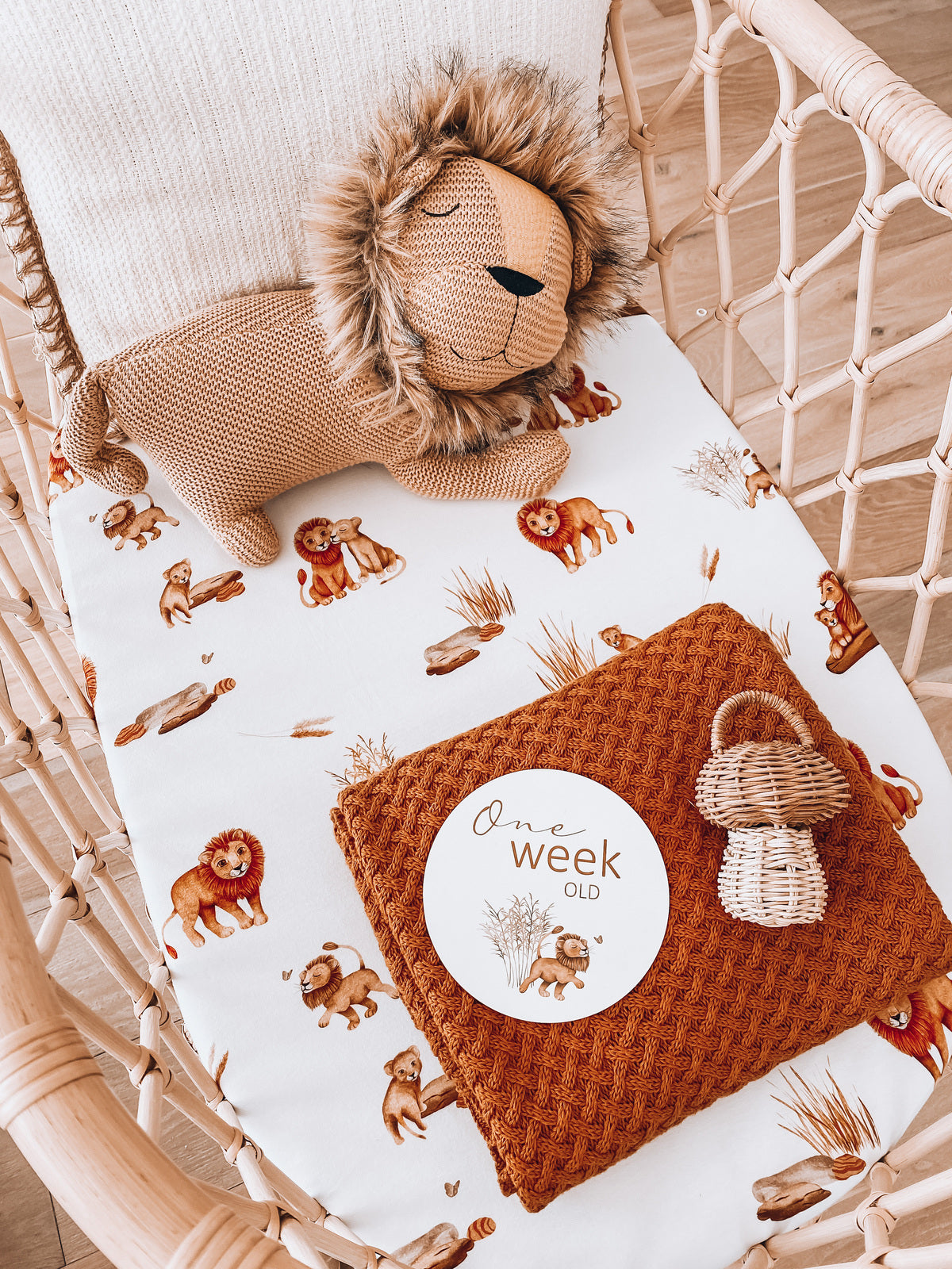 Snuggle Hunny Kids Lion & Sunrise Gold Reversible Milestone Cards