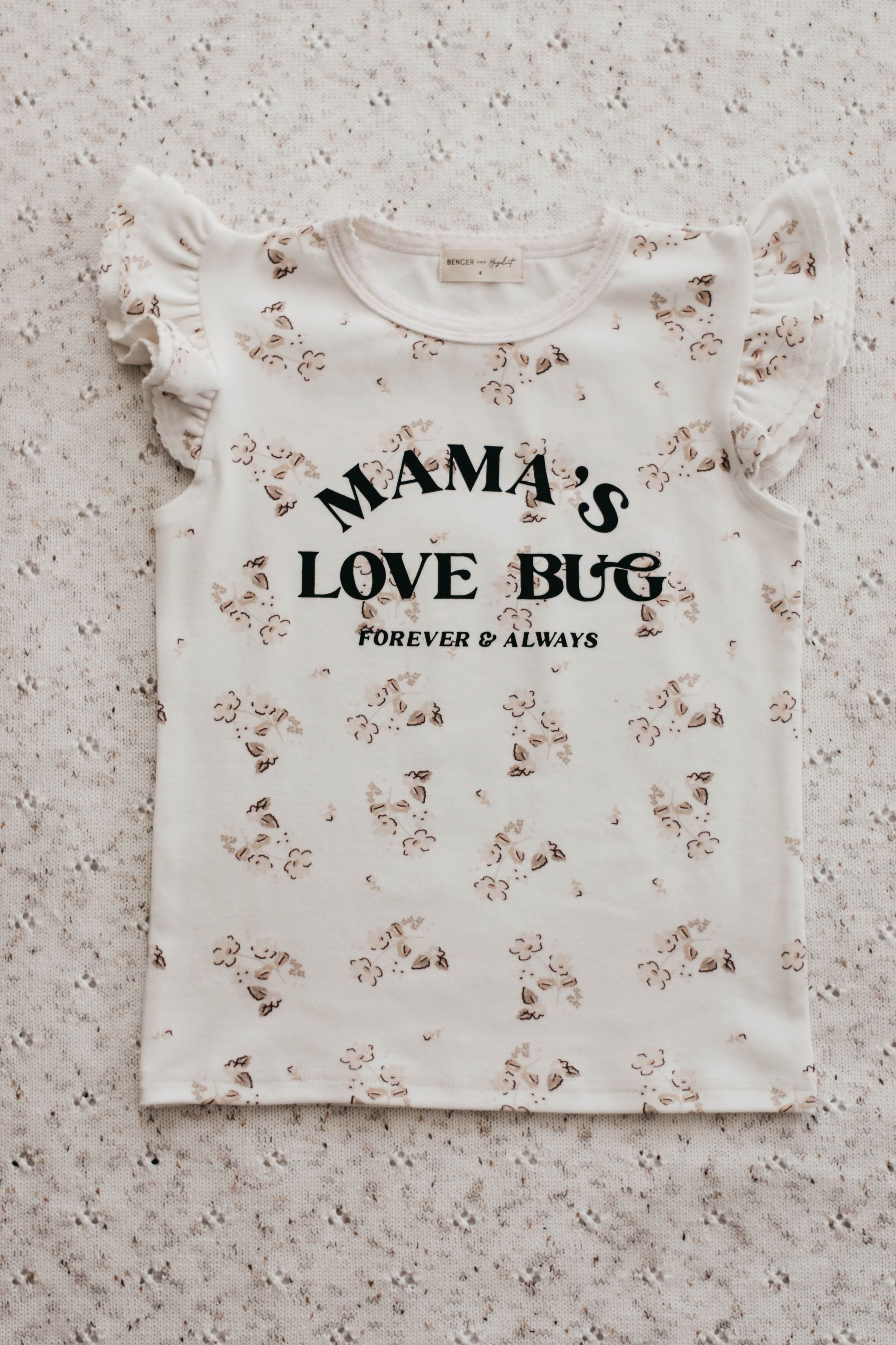 Bencer & Hazelnut Mama's Love Bug Bodysuit/Tee - Daisy
